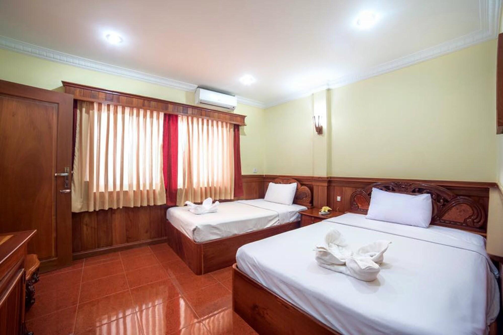 Banan Hotel Battambang Exterior foto