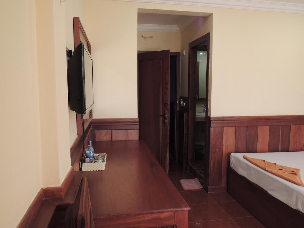 Banan Hotel Battambang Cameră foto
