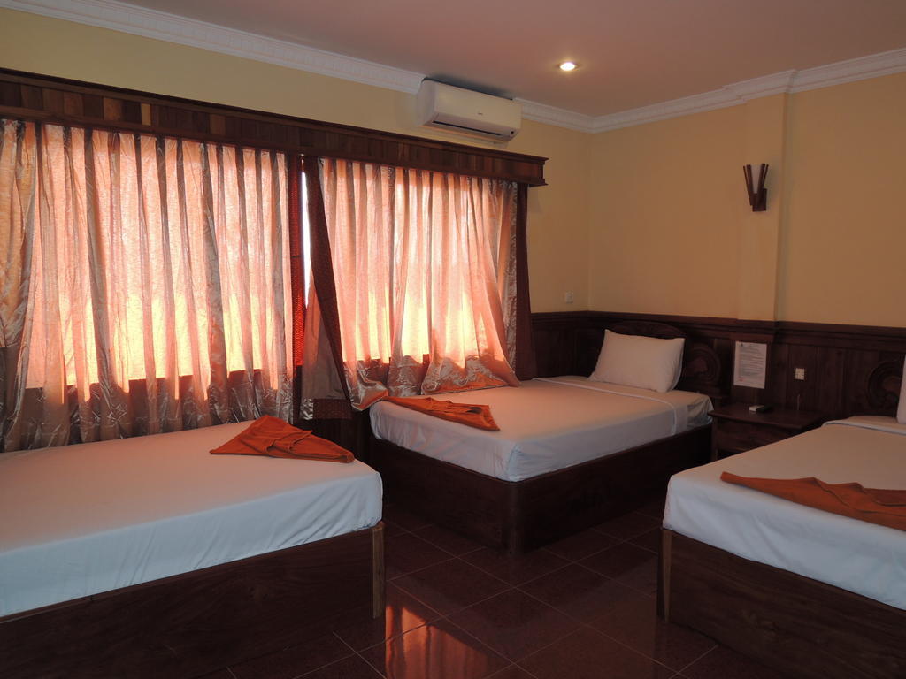 Banan Hotel Battambang Cameră foto