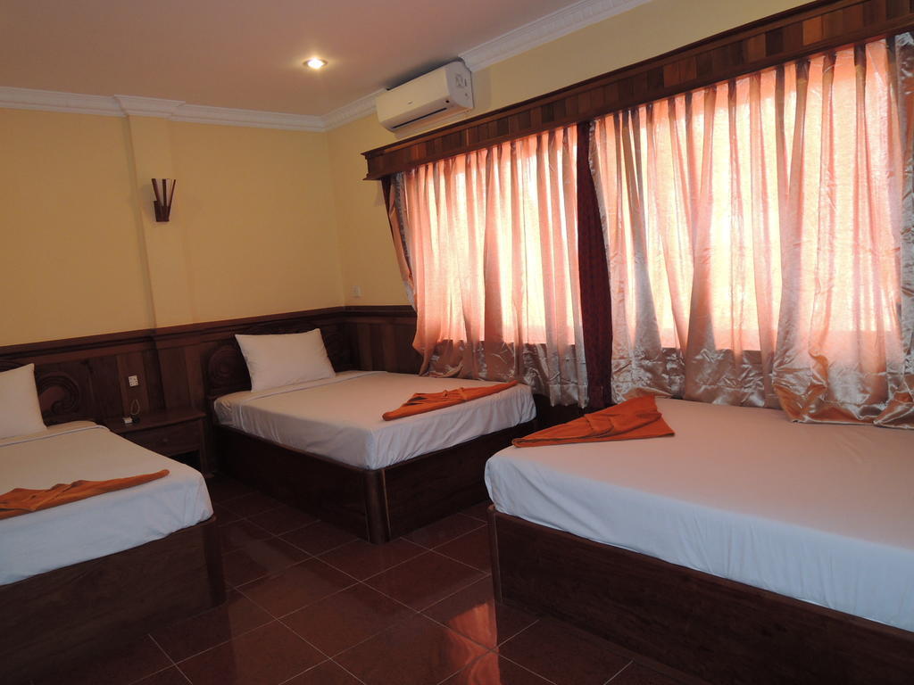 Banan Hotel Battambang Cameră foto