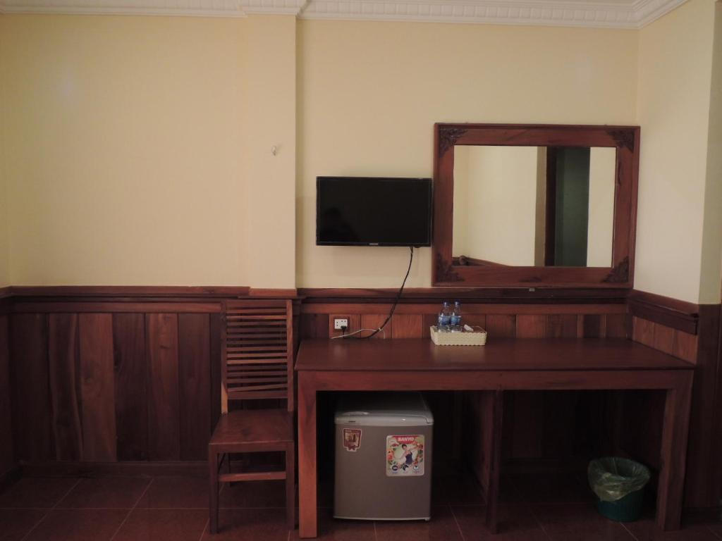 Banan Hotel Battambang Exterior foto